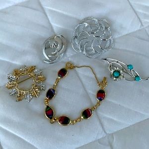 Sarah Coventry Jewelry Selection